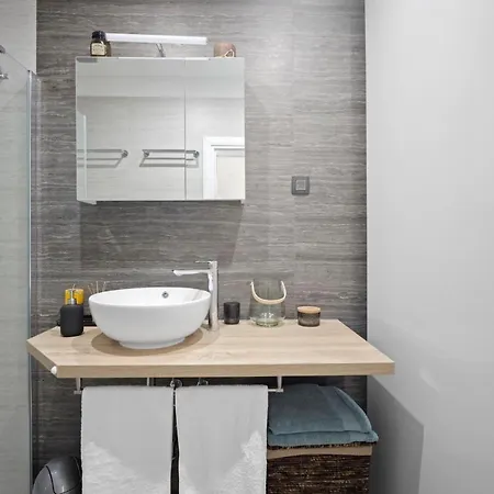 شقة Urban Loft Next To The *